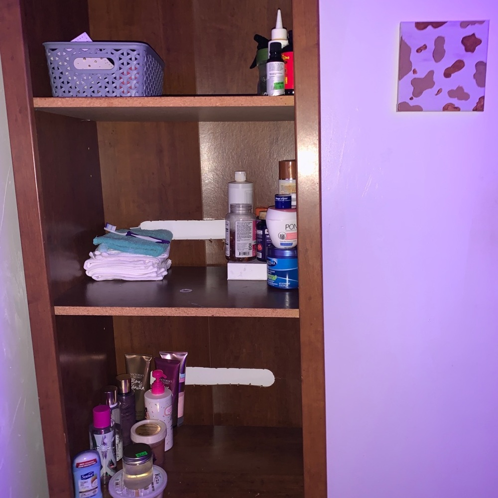 handmade book shelf! must go